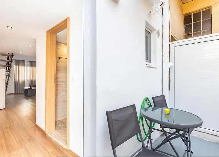 Neva's Apartment's In Center Chania 1 2 Apartment